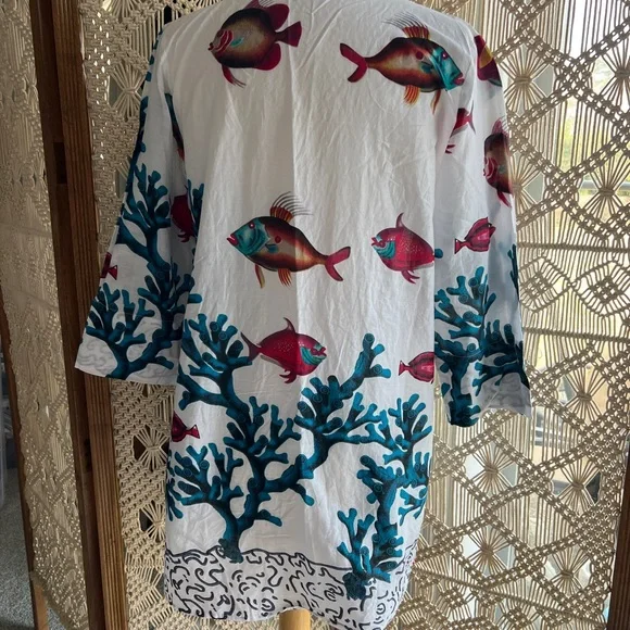 Soft Surroundings White and Red Fish Print Tunic - Picture 6 of 10